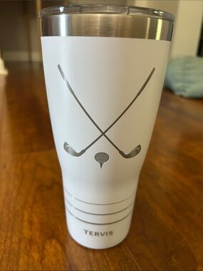 tervis White Travel Tumbler with Silver Golf Clubs Graphic